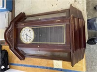 Elgin Wall clock with display sides