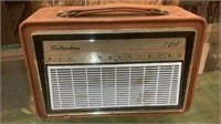 Vintage Silvertone 700 Model 220 Transistor Radio