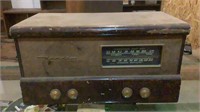 Vintage Motorola International Short Wave Radio