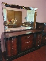 Gorgeous Mid Century 9 Drawer Dresser w/ Mirror