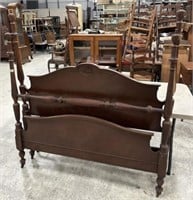 Traditional Full Size Four Poster Bed