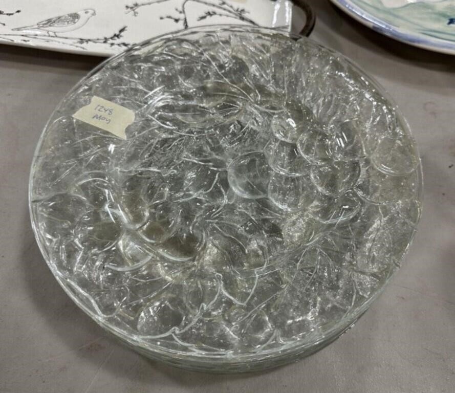 8 Grapevine 10"dia Glass Plates