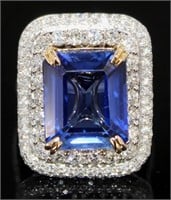14kt Gold 15.26 ct Sapphire & Diamond Ring