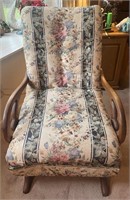 Vintg Rocking Chair w\Cushion