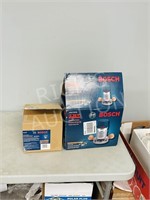 Bosch 2.5 HP fixed base router & table base