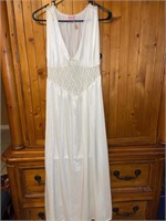 Vintage Lingerie Gown Size Small