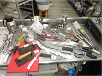 ASSORTED CHEF KNIVES & UTENSILS