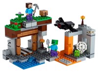 LEGO Minecraft Building Set - NEW