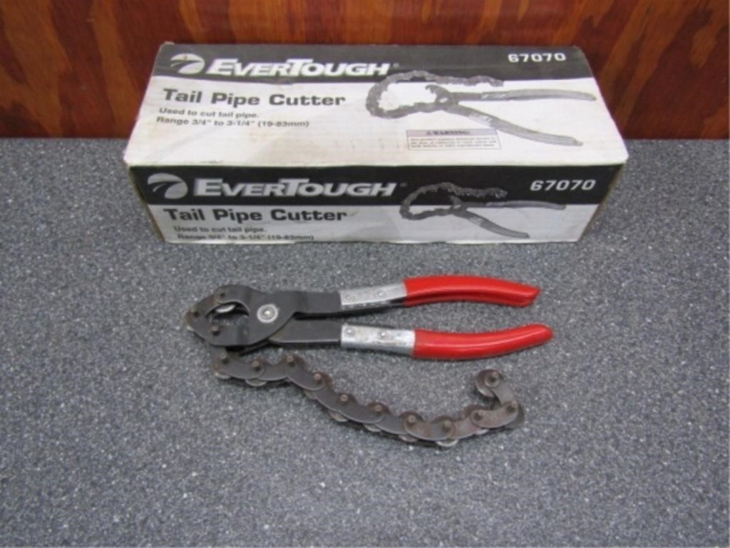 Ever Tough Tail Pipe Cutter 3/4-3 1/4in.