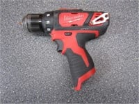 Milwaukee M12 3/8in Drill 12v
