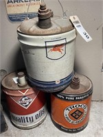 Oil cans including Socony with Pegasus, Skelly & T