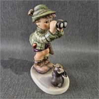 Goebel Hummel Figurine, "Good Hunting"