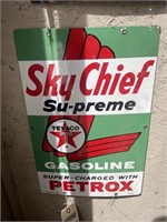 Texaco Sky Chief Supreme Petrox pump plate dated 1