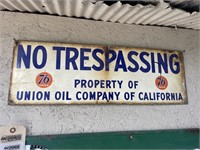 Union 76 No Trespassing