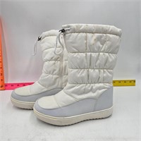 Ausland White Boots, New