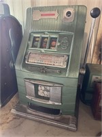 Mill's nickel slot machine, works