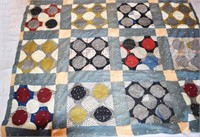 VINTAGE HAND STITCHED COUNTRY QUILT - 79" x 69"