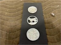 card of mother of pearl buttons