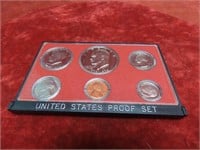 1975 Proof set US coins.