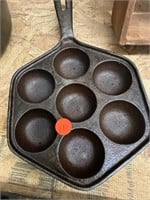 Cast Iron Round Muffin