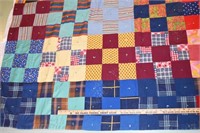 VINTAGE COUNTRY QUILT - 85" x 73"