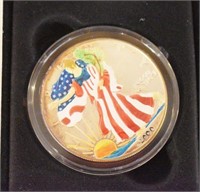 COIN - PAINT DECORATED 2000 SILVER EAGLE