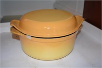 "MADE IN FRANCE" CAST ENAMEL POT, YELLOW