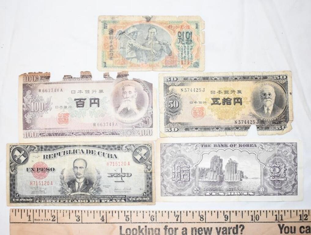 LOT - FOREIGN CURRENCY