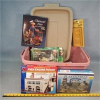 O & HO Scale Buildings, Character Toy Book, &