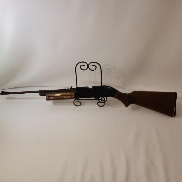 Crossman 760 BB Rifle