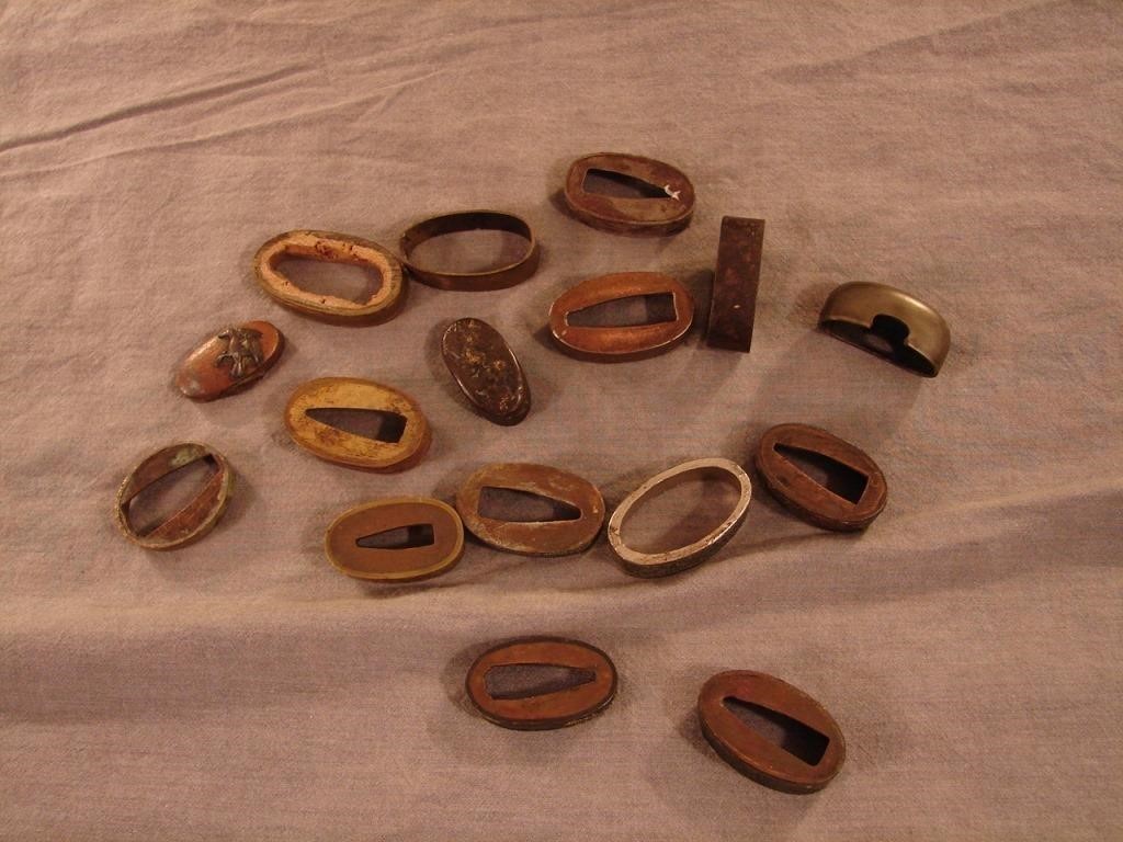 Grouping of Japanese sword fittings