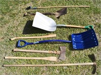 LOT - LAWN & GARDEN TOOLS - CONDITIONS AS SHOWN