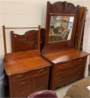 3 Pc. Antique Oak Bedroom Set (Semi High Back