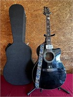 SE Angelus Guitar With Case