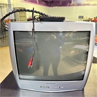 Magnavox TV with wall mount shelf