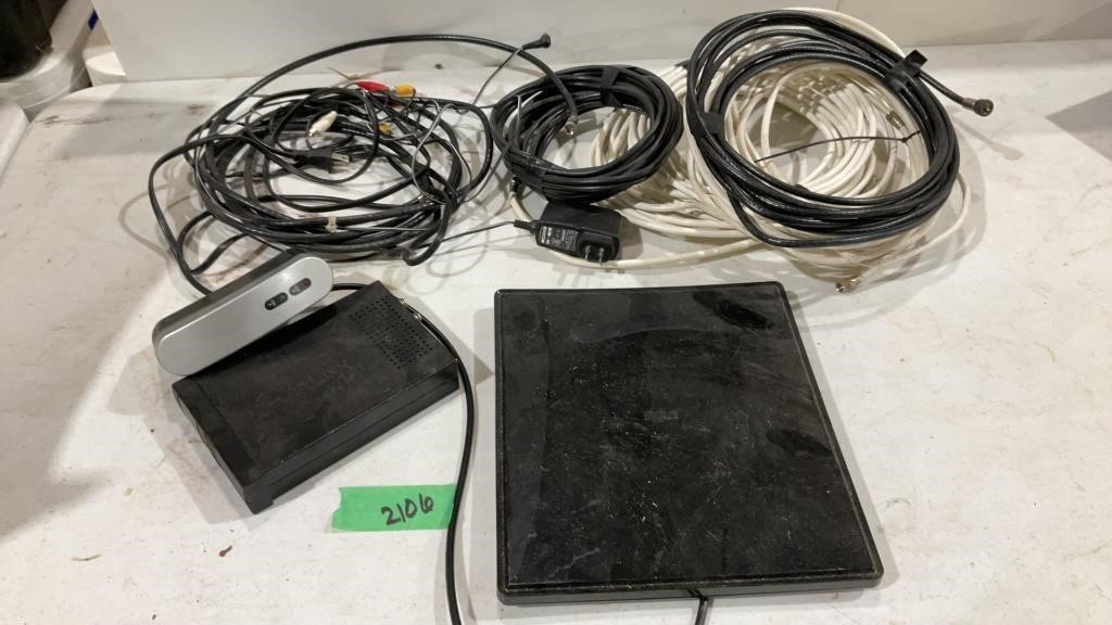 RCA antenna, cable cords, other electronic