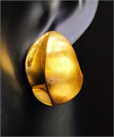 14K Gold Classic Design Earrings