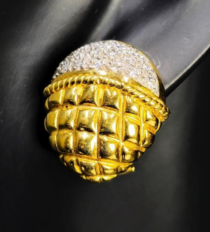 18k Gold & Diamond Earrings by Cassis
