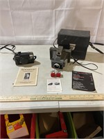 Vtg Minolta and Polaroid cameras
