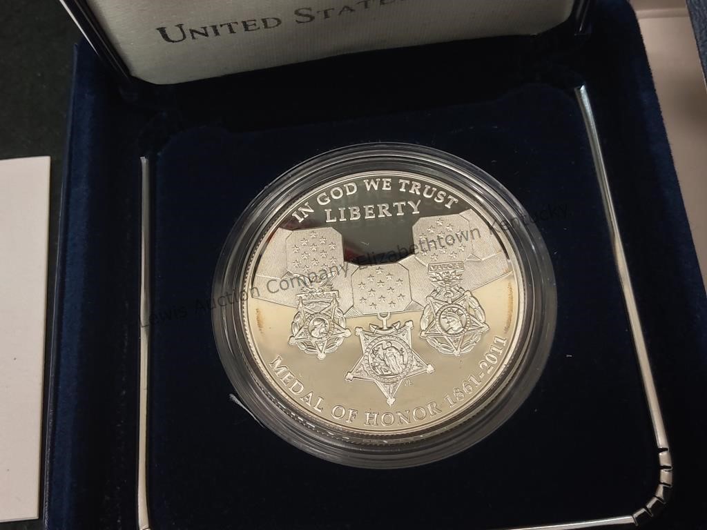 Medal of Honor 1 oz silver dollar