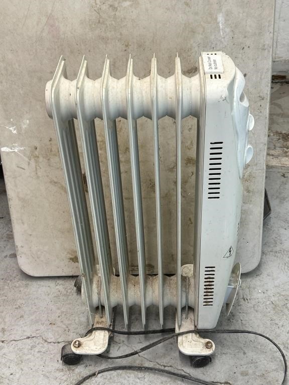 Utilitech space Heater