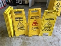 5 wet floor sign