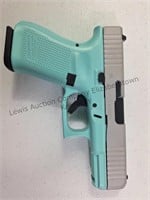 Glock 17 Gen 5, 9MM Pistol Turquoise/