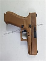 Glock 19X, 9MM Pistol Desert Tan.          SN: