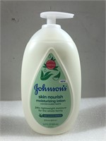 Johnsons Skin Nourish Moisturizing Lotion