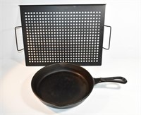 CAST IRON PAN, GRILL GRID W/ HANDLES