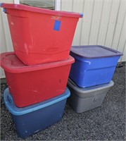 5 tubs with lids