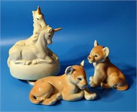 Porcelain Unicorn Musical Figurine w/2 Lion Cubs