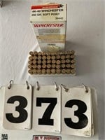 44-40 Winchester 33 rounds/17 shells