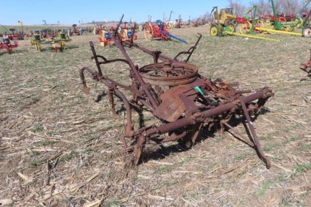 IHC Front Mount Cultivator for F20 Farmall